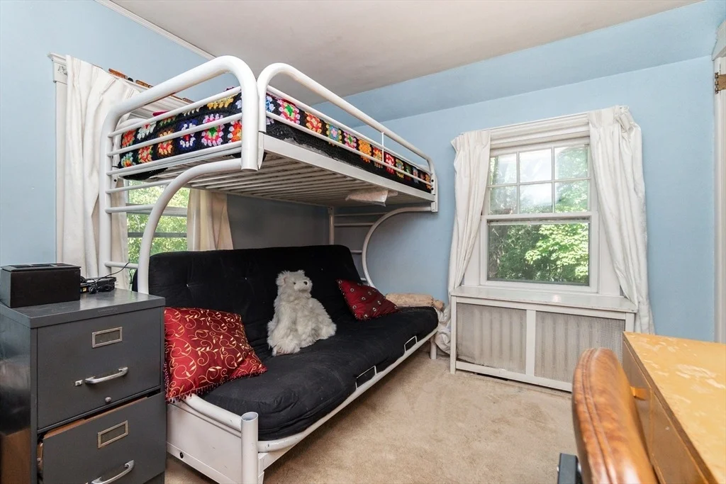 Photo of 108 Warren Rd