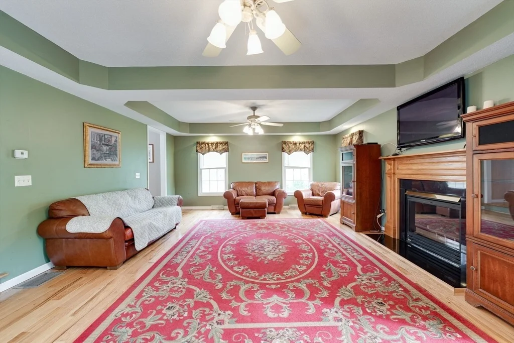 Photo of 64 Hillcrest Circle