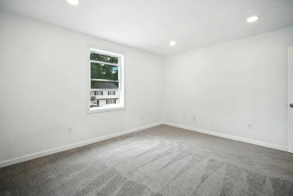 Photo of 150 Seymour Ave