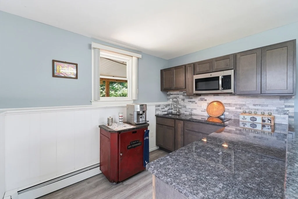Photo of 98 Mclean Parkway