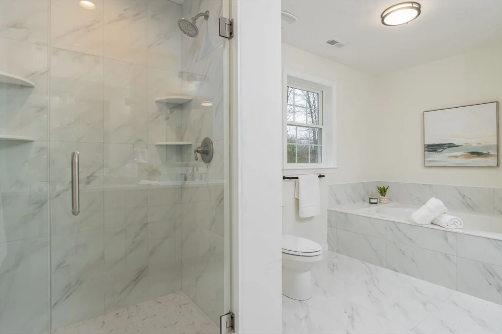 Photo of 31 Oriole Dr