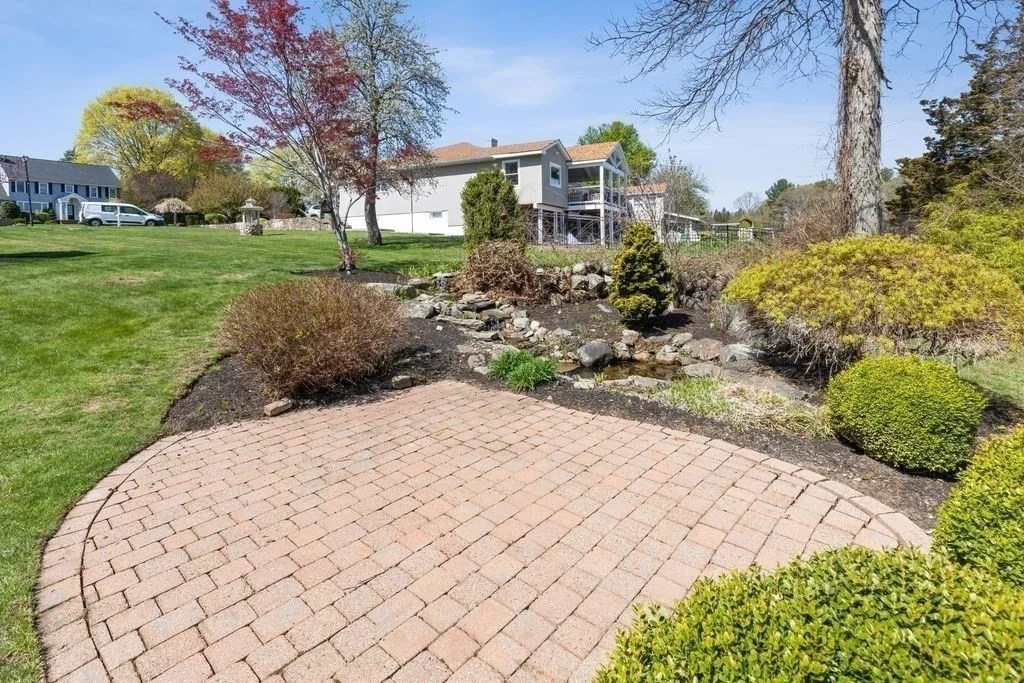 Photo of 38 Reservoir Dr