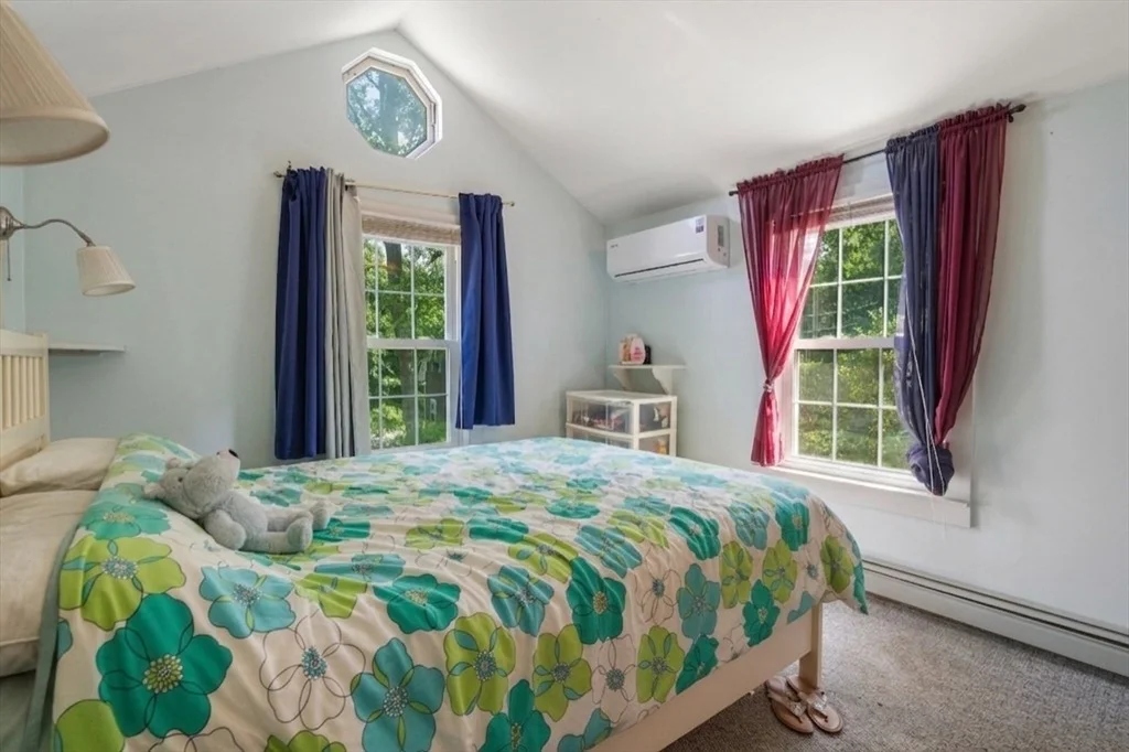 Photo of 120 Summer St