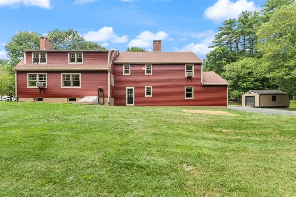 Photo of 35 Willowdale