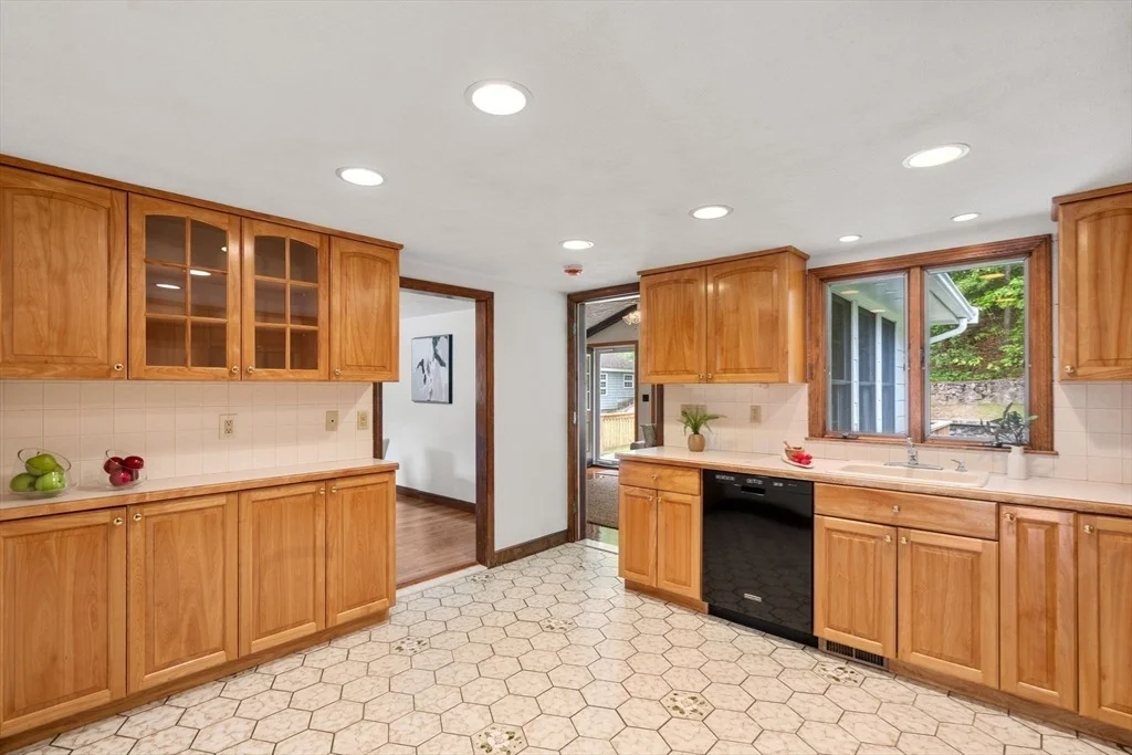 Photo of 33 Heather Drive