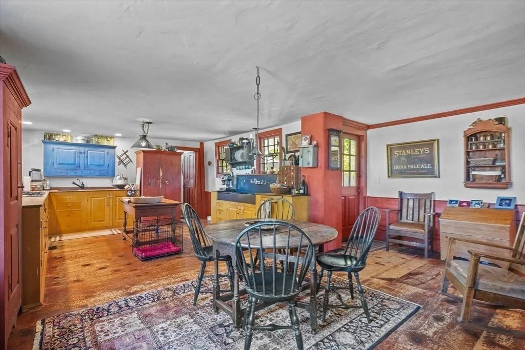 Photo of 21 Sturbridge Rd