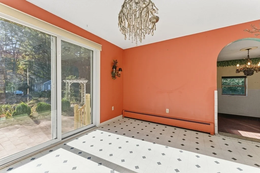 Photo of 6 Emily Ln