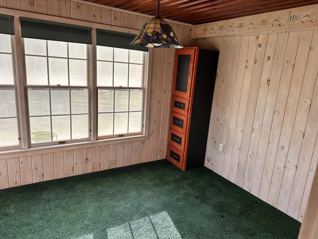 Photo of 1028 Tinkham Rd
