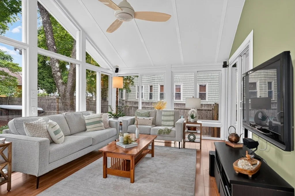 Photo of 7 Henry St