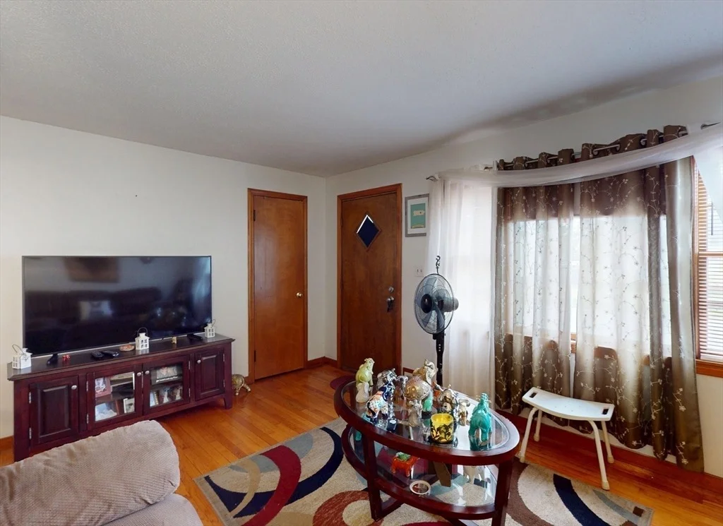 Photo of 106 Merida St