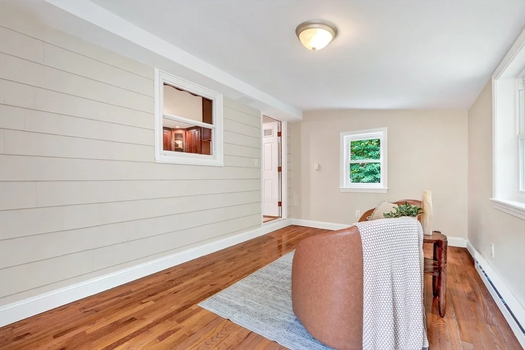 Photo of 10 Glenridge Dr