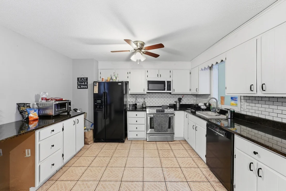 Photo of 131 Beacon Hill Rd