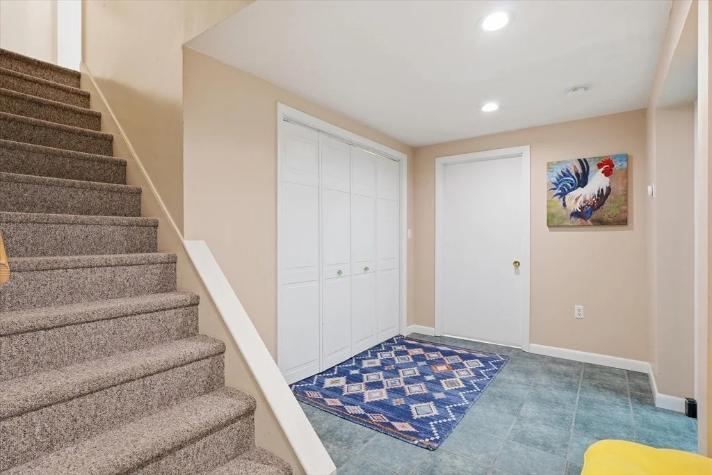 Photo of 9 Brady Rd Ext