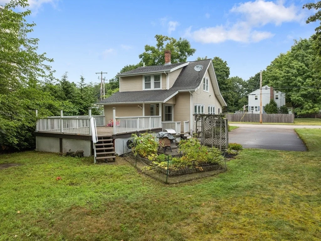 Photo of 396 Central St