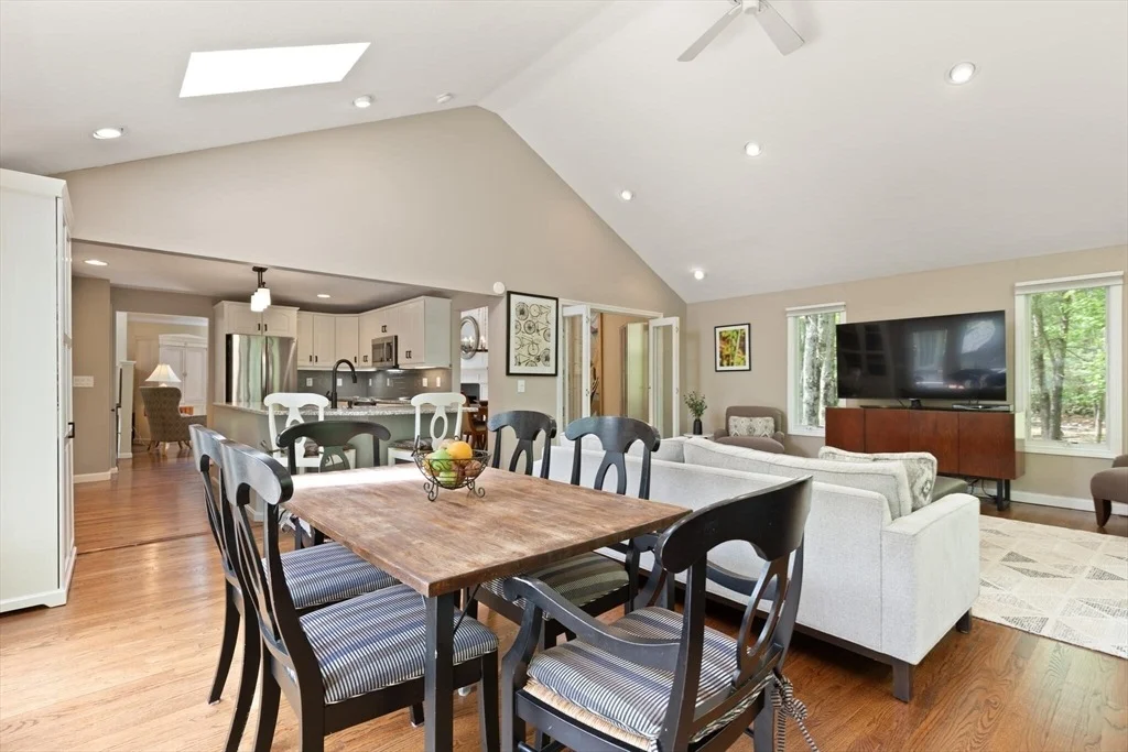 Photo of 53 Hollytree Rd