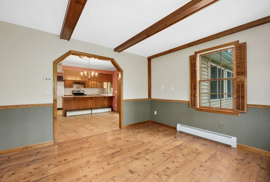 Photo of 19 Steppingstone Dr