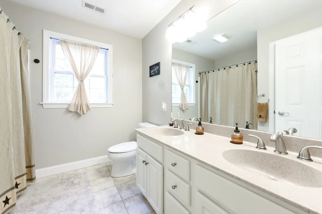Photo of 42 Shining Rock Dr