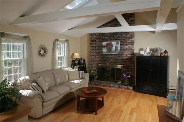 Photo of 28 Oakleaf Dr