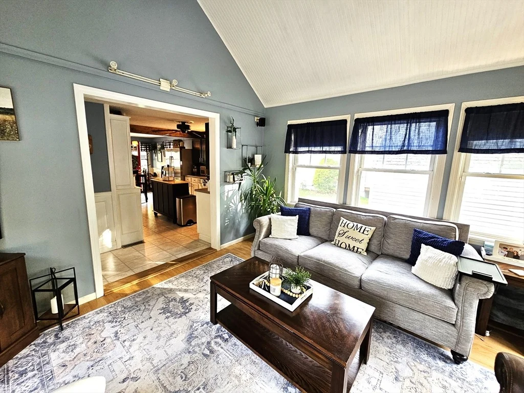 Photo of 5 Sunset Avenue