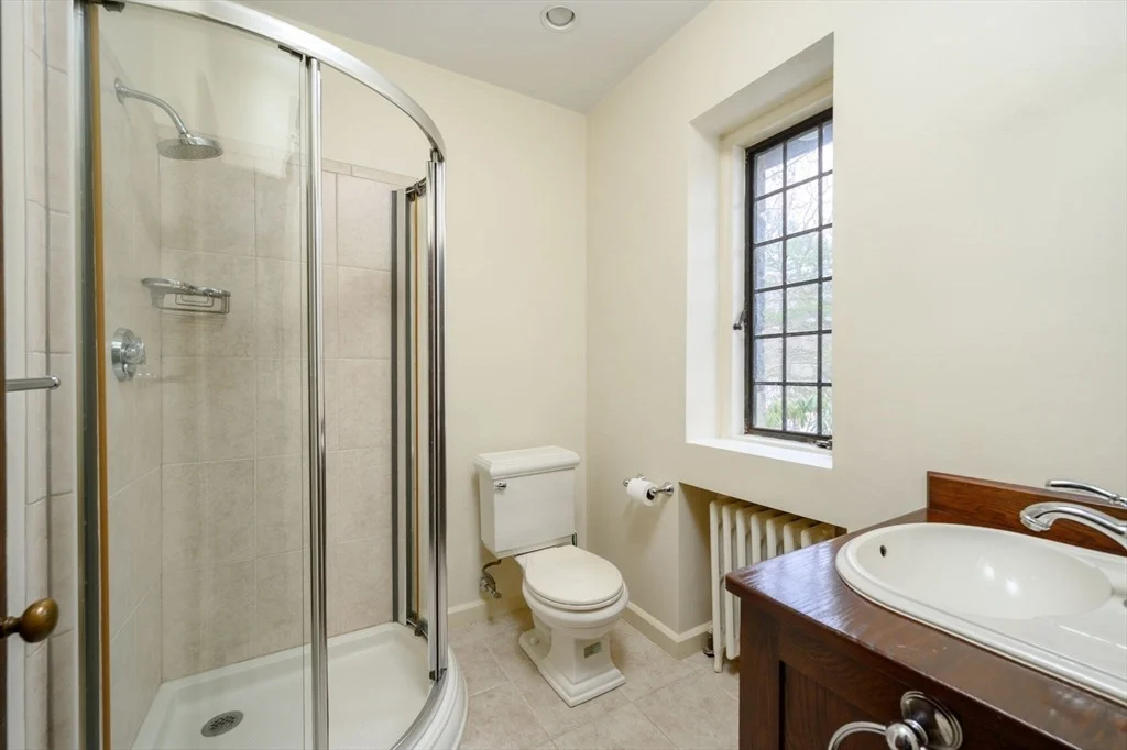 Photo of 3 Evergreen Ln