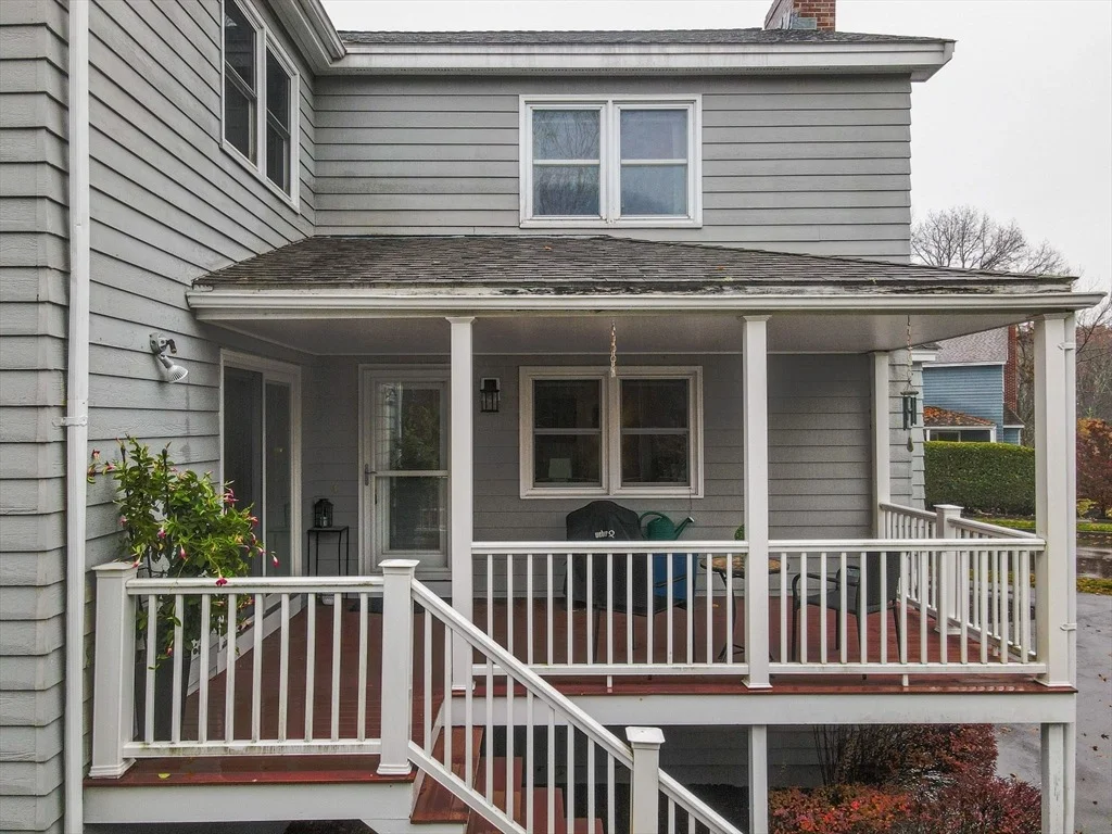 Photo of Unit C at 7 Carnation Circle