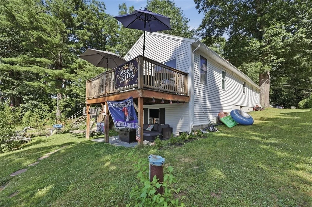 Photo of 12 Oak Lane
