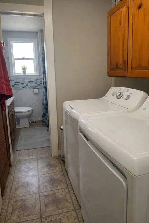 Photo of 936 Centre