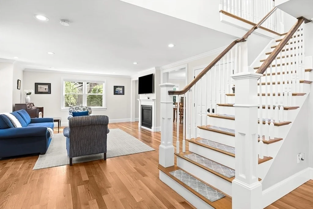 Photo of 21 Willowdale Road