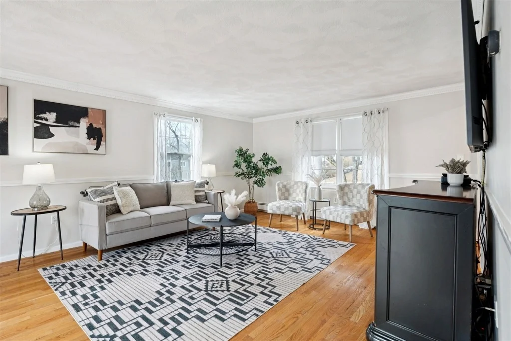 Photo of 27 Temple St