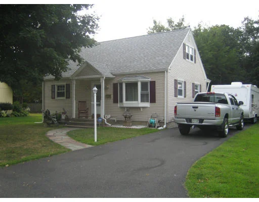 Photo of 77 Burke Ave