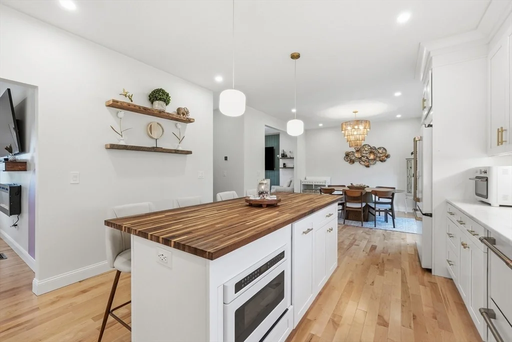 Photo of 83 Saint Louis Street