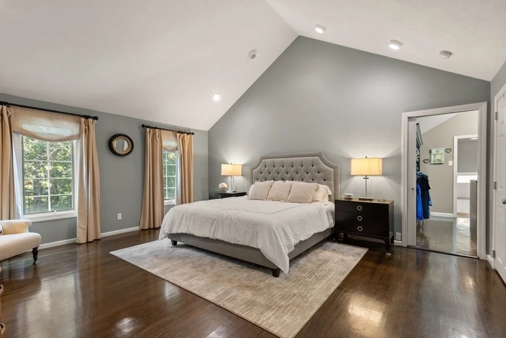 Photo of 24 Queens Cir