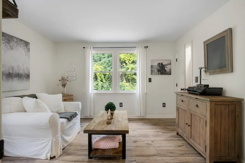 Photo of 50 Currycomb Cir