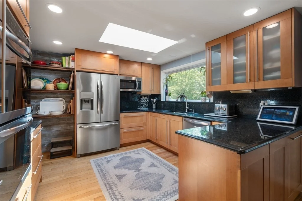 Photo of 170 Hudson Road