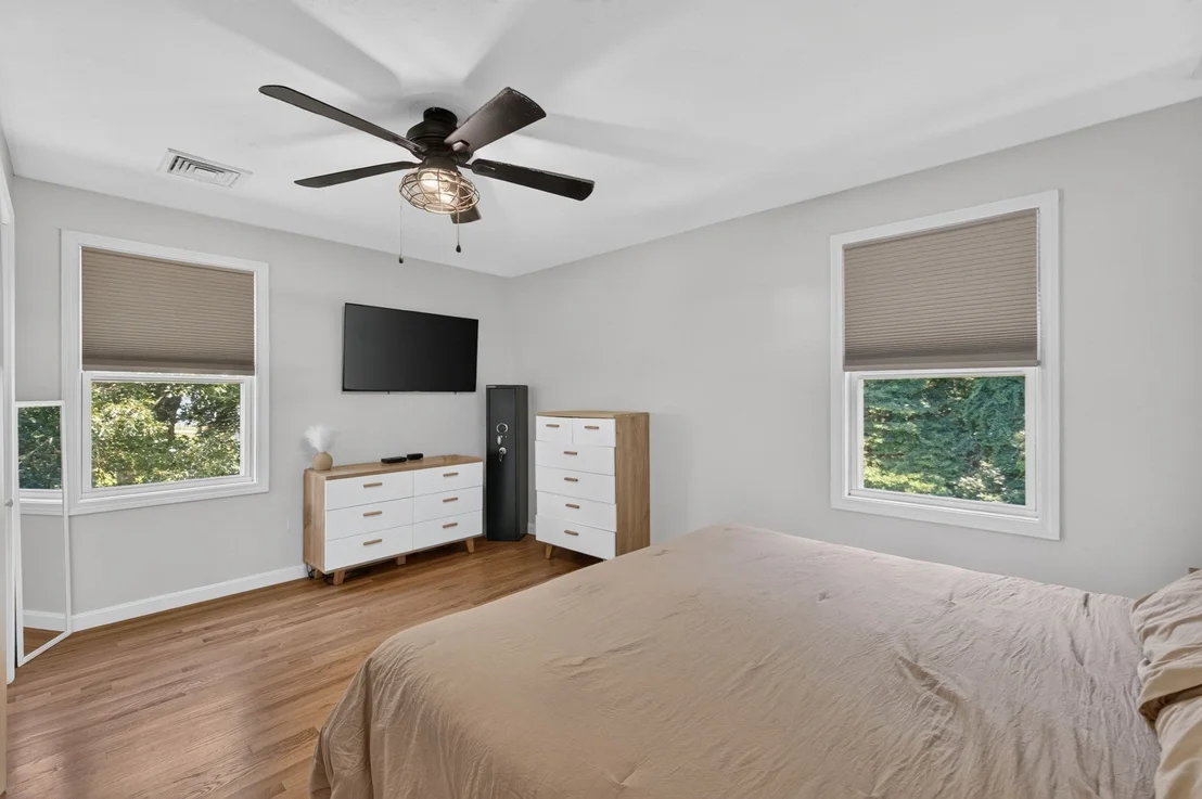 Photo of 9 Broadview Ave