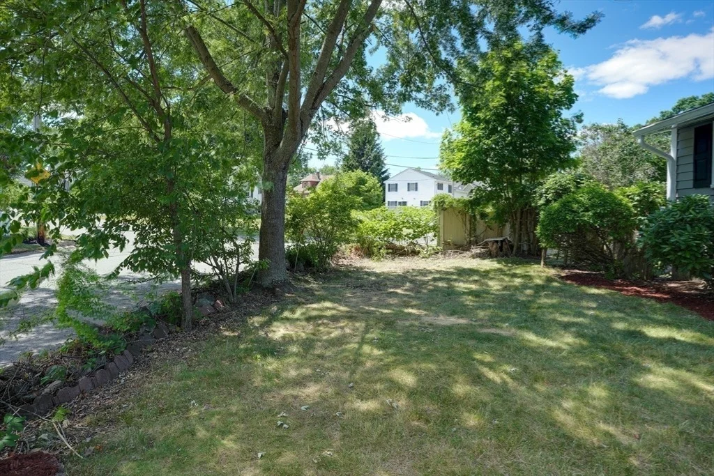 Photo of 15 Jefferson Ave
