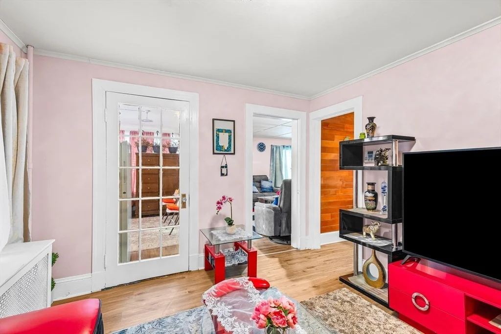 Photo of 28 Maple Street