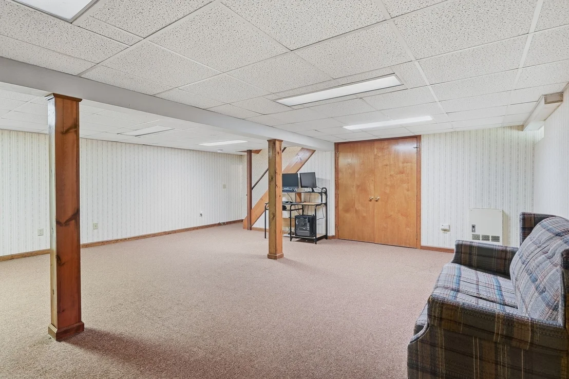 Photo of 4 Edson Dr
