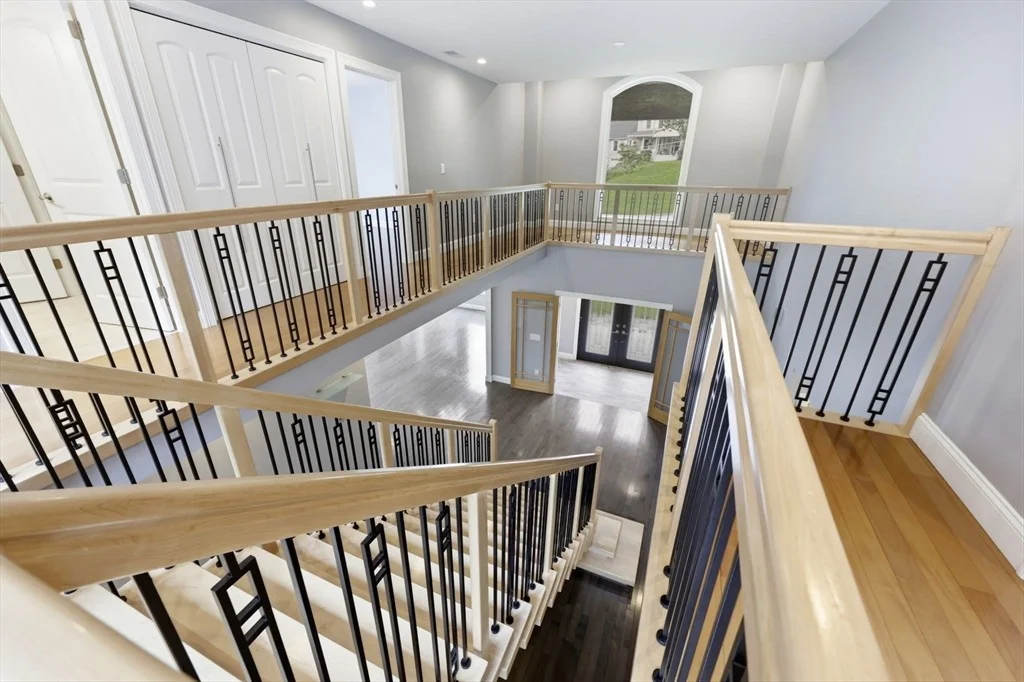 Photo of 270 Barton Ave