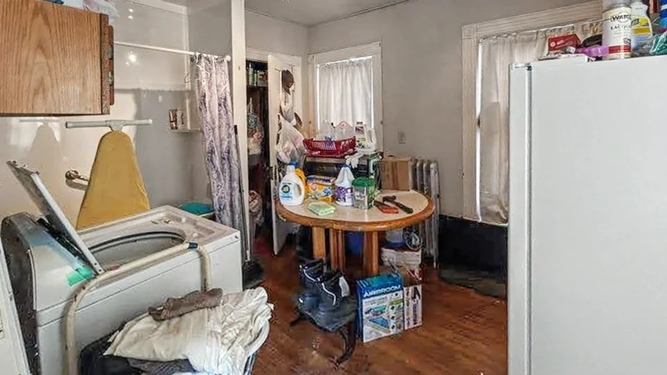 Photo of 49 Juniper St