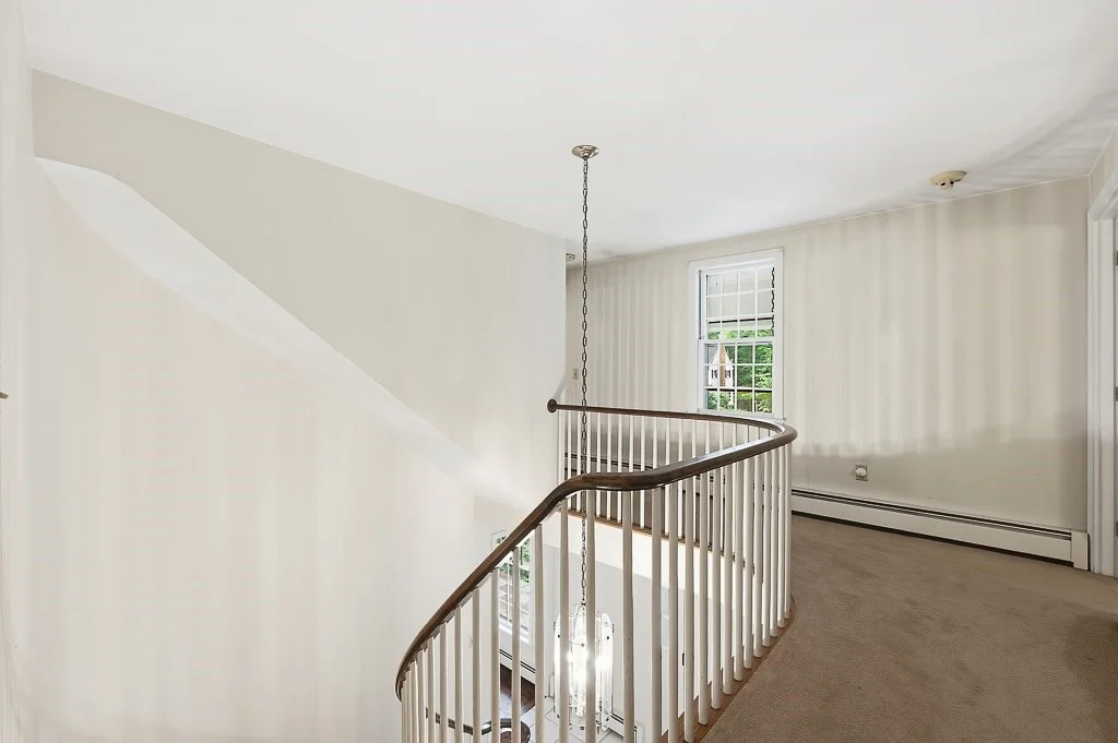 Photo of 17 Olde Coach Road