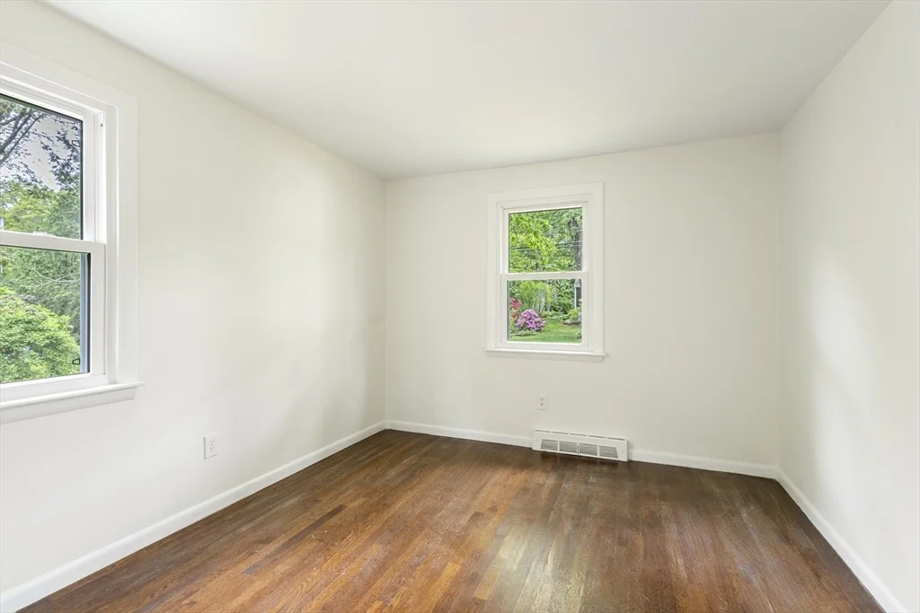 Photo of 13 Karen Cir