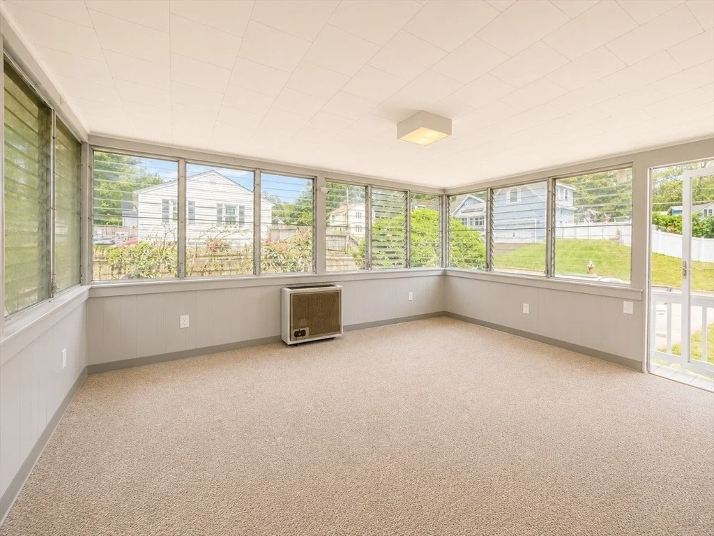 Photo of 30 Springdale Rd