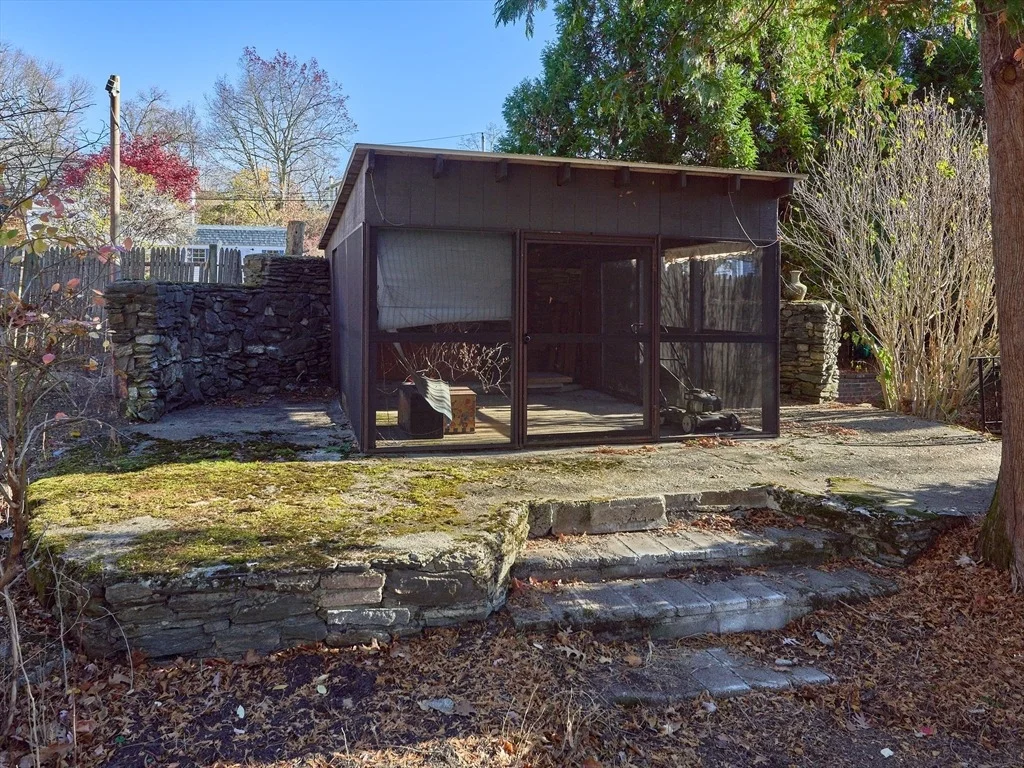 Photo of 25 Stoneham Rd