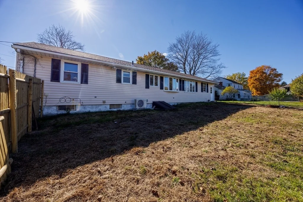 Photo of 8 Ridgeview Drive