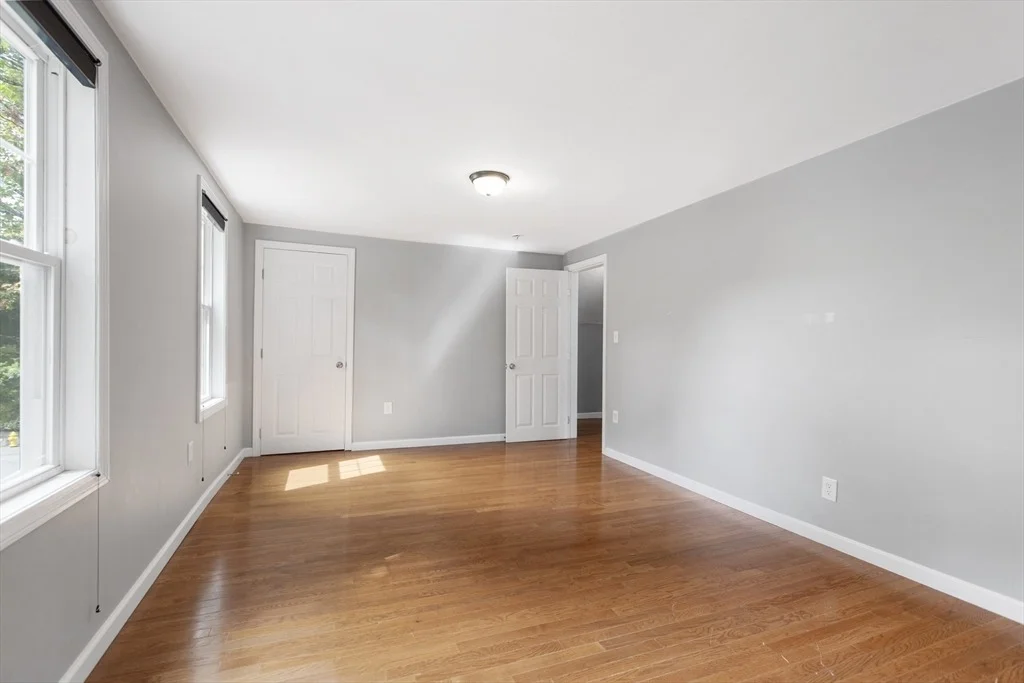 Photo of 130 Oak Street