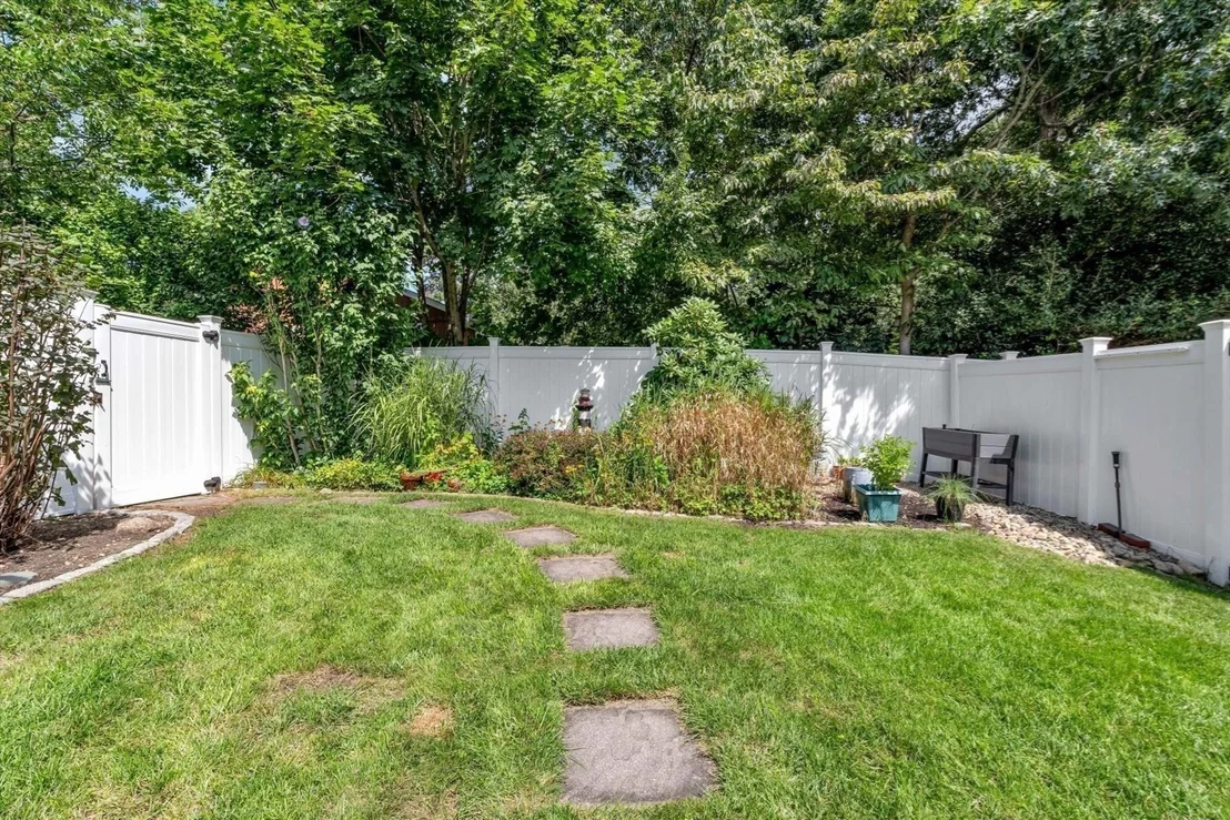 Photo of 66 Sheaffer Rd