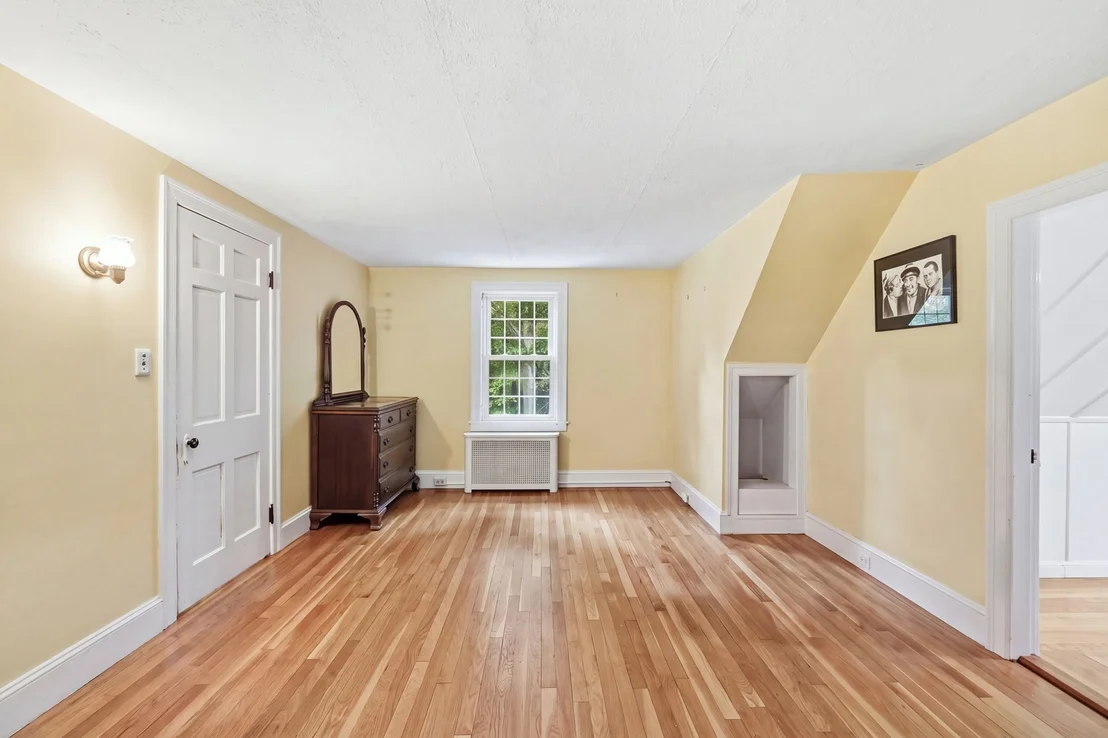 Photo of 153 Lawrence St