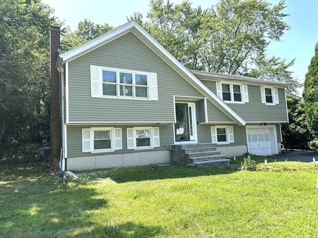 Photo of 14 Anderson Dr.