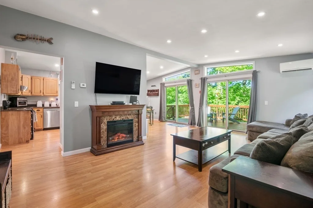 Photo of 2 Evans Rd